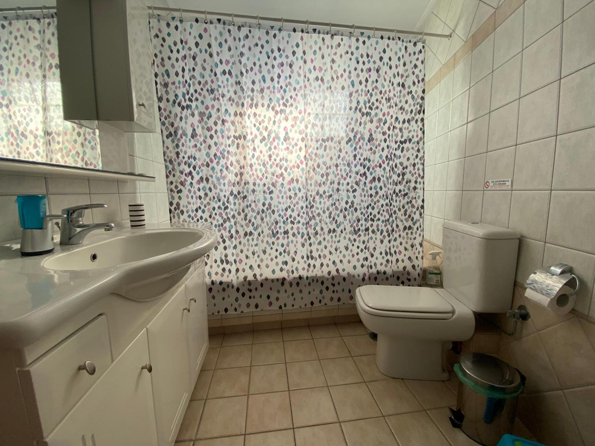 Cozy & Quiet City Apartment Trikala  Bagian luar foto